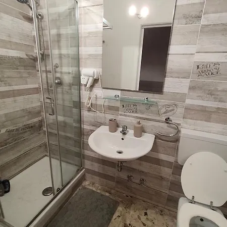 Etnea Gioeni House 4* كاتانيا