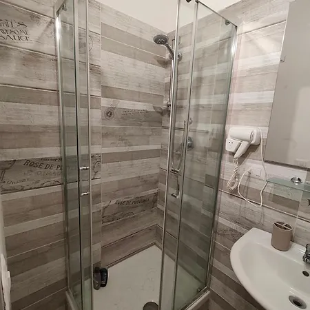 Etnea Gioeni House 4* كاتانيا